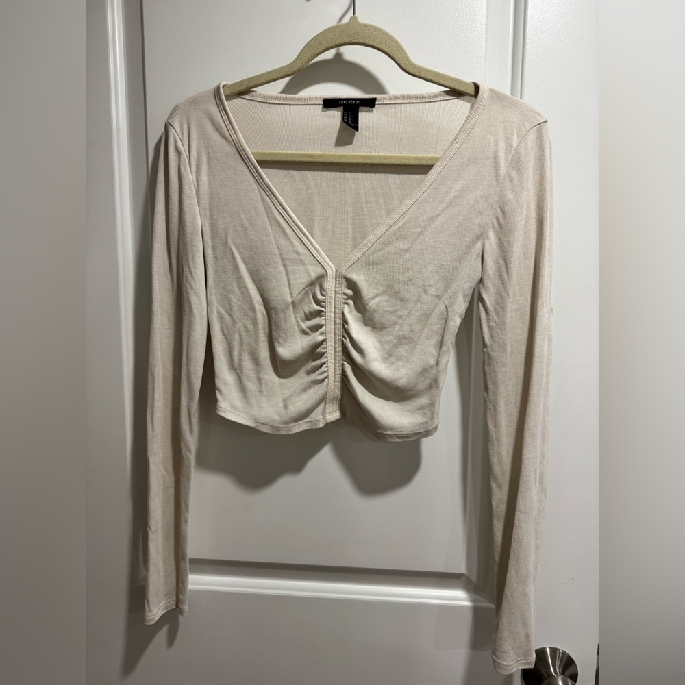 ruched long sleeve crop top